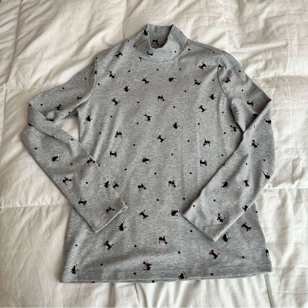 Gray Turtleneck with cat chrsitmas Print long sleeve